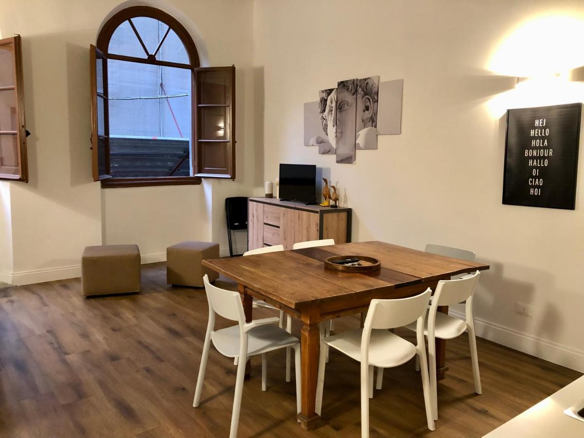 Novella Suite Florenz Exterior foto